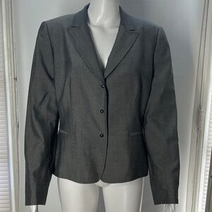 Tahari medium gray blazer